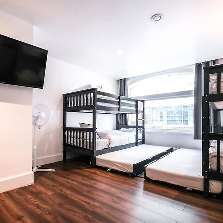Spacious Apartment In Piccadilly Sleep 6 Vrb London Eksteriør bilde