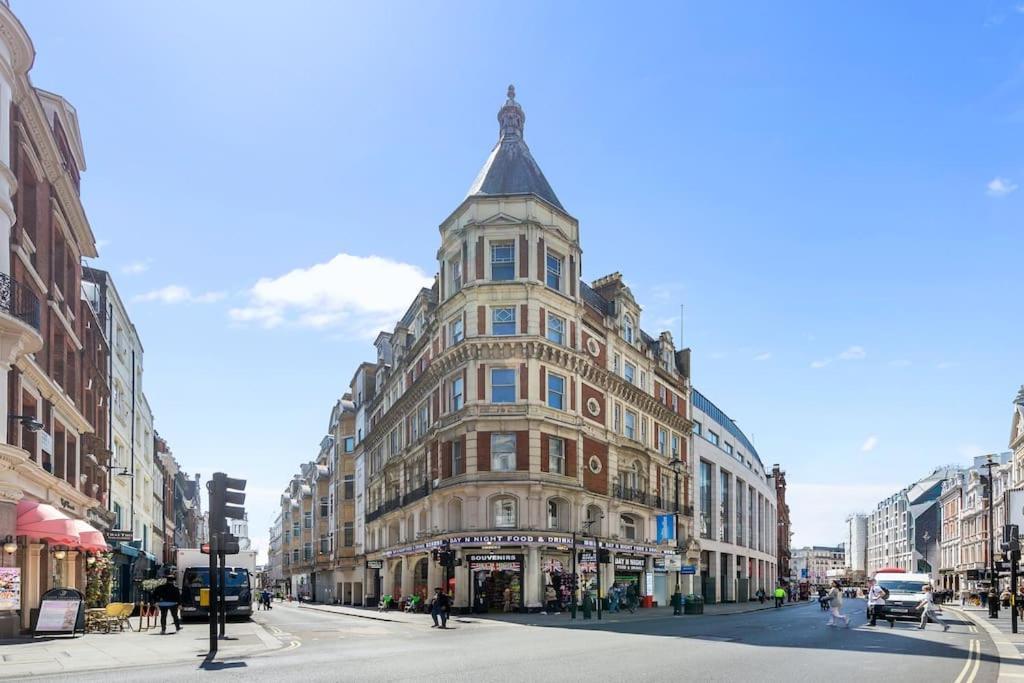 Spacious Apartment In Piccadilly Sleep 6 Vrb London Eksteriør bilde