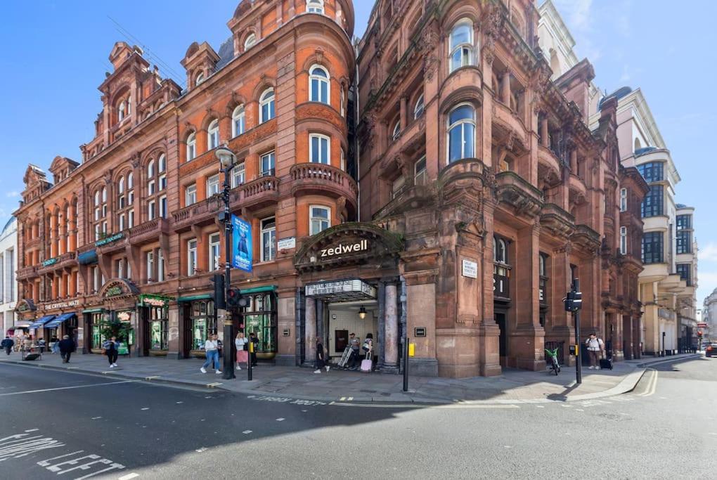 Spacious Apartment In Piccadilly Sleep 6 Vrb London Eksteriør bilde