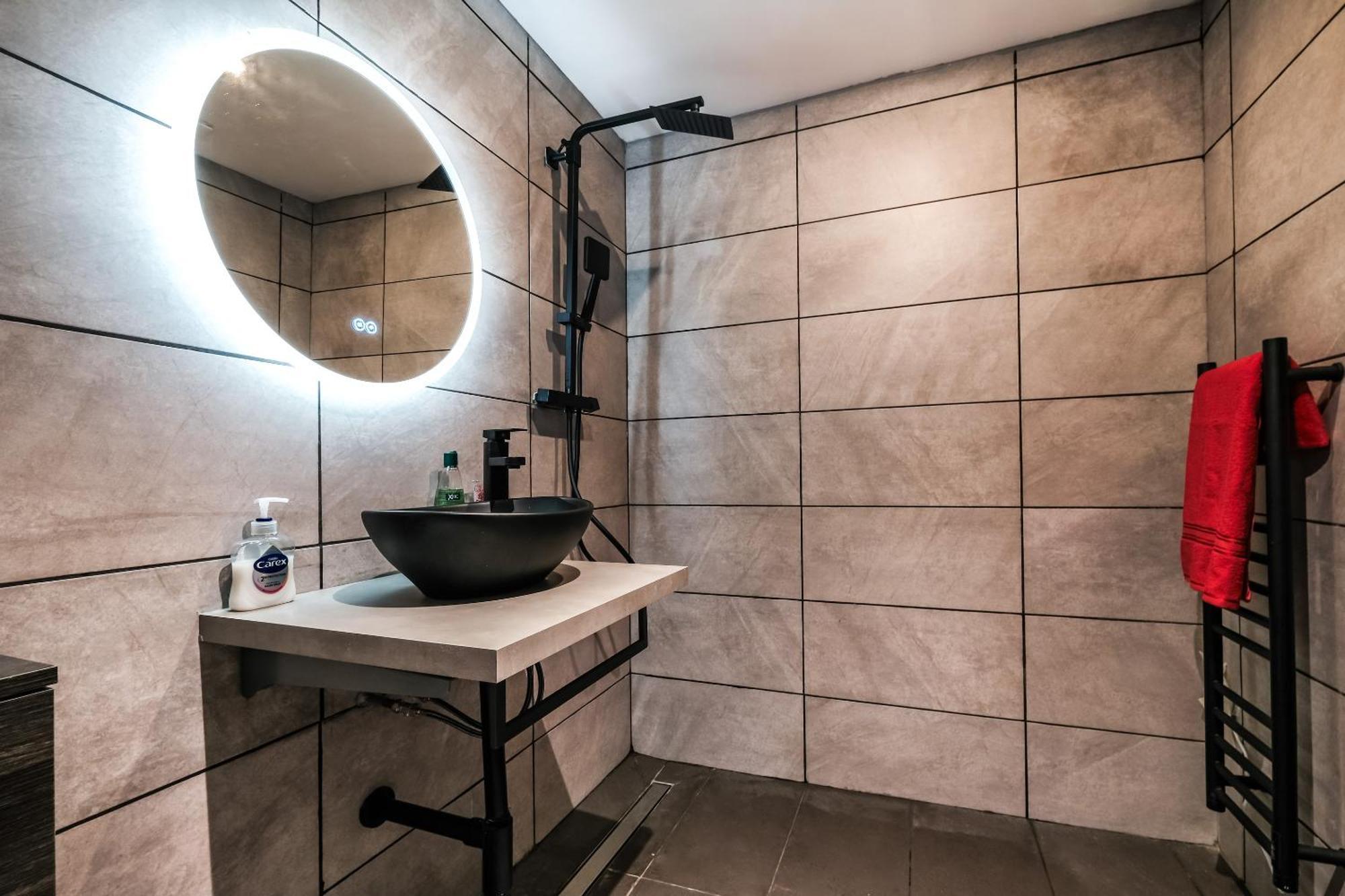 Spacious Apartment In Piccadilly Sleep 6 Vrb London Eksteriør bilde